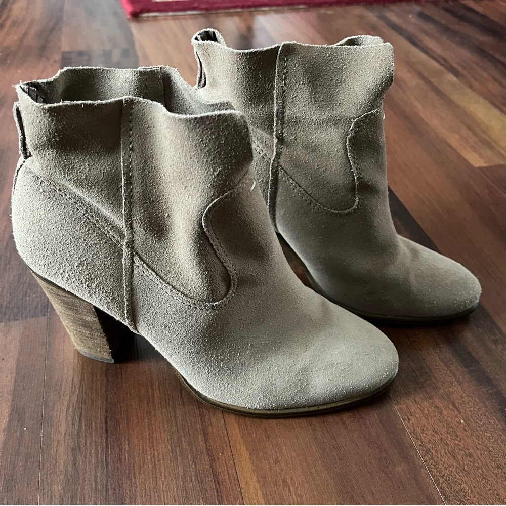 Vince Camuto Tan Booties